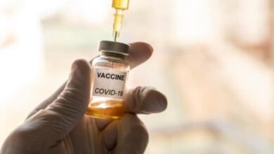 تطعيم كورونا وقت الإصابة بالعدوى | هل يشكل خطورة؟