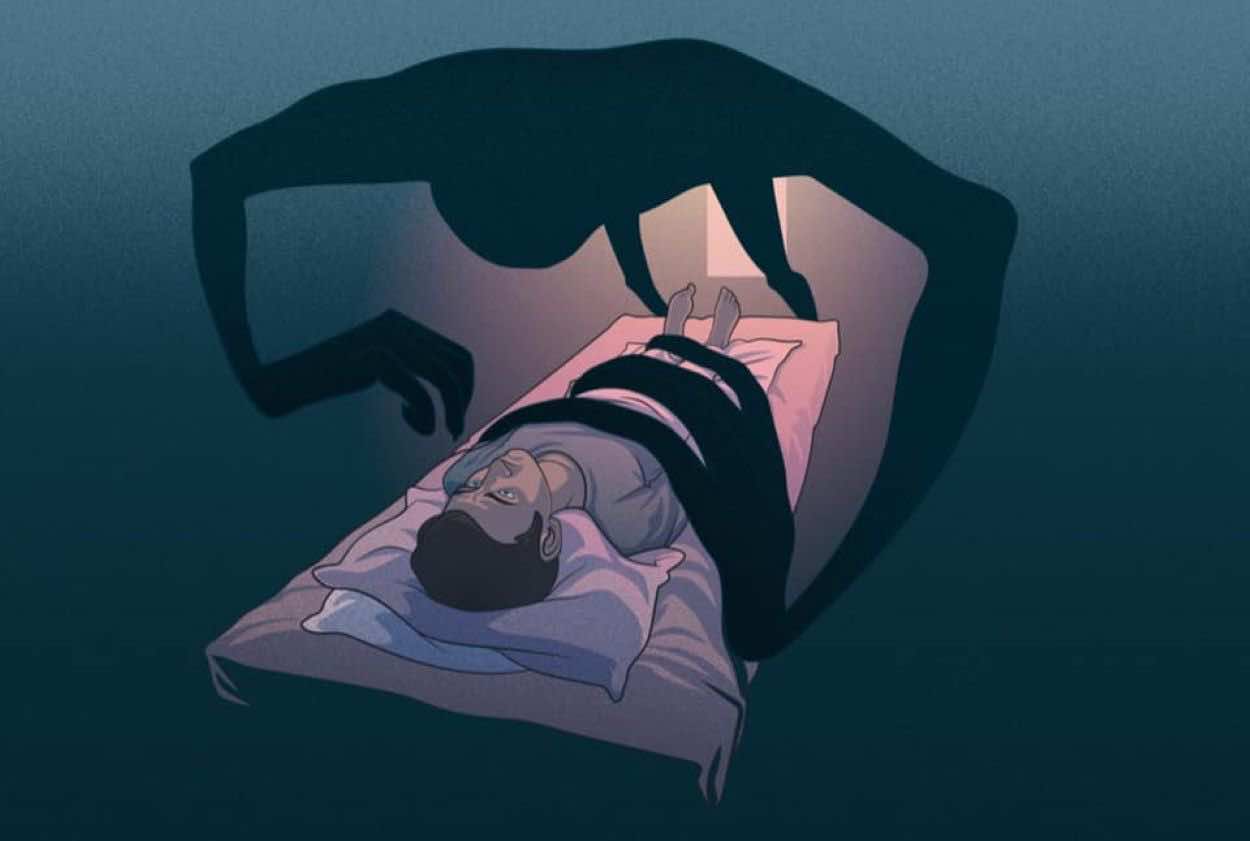 الجاثوم (شلل النوم المؤقت): كيفية حدوثه و5 نصائح طبية للوقاية من تجربته المخيفة