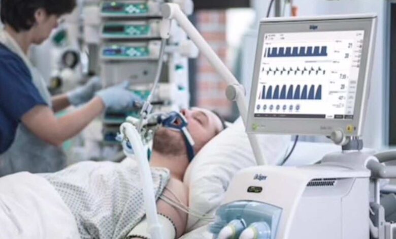 ما هو جهاز التنفس الصناعي؟ وكيف ينقذ حياة المرضى؟