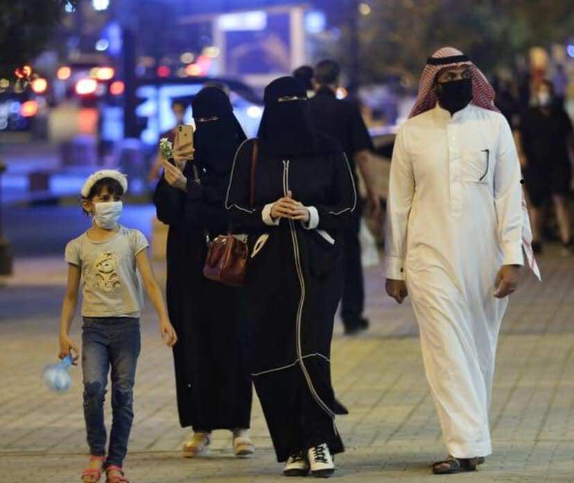 وزارة الصحة السعودية | اول اصابة مؤكدة بمتحور اوميكرون لمسافر قادم من احد دول شمال افريقيا