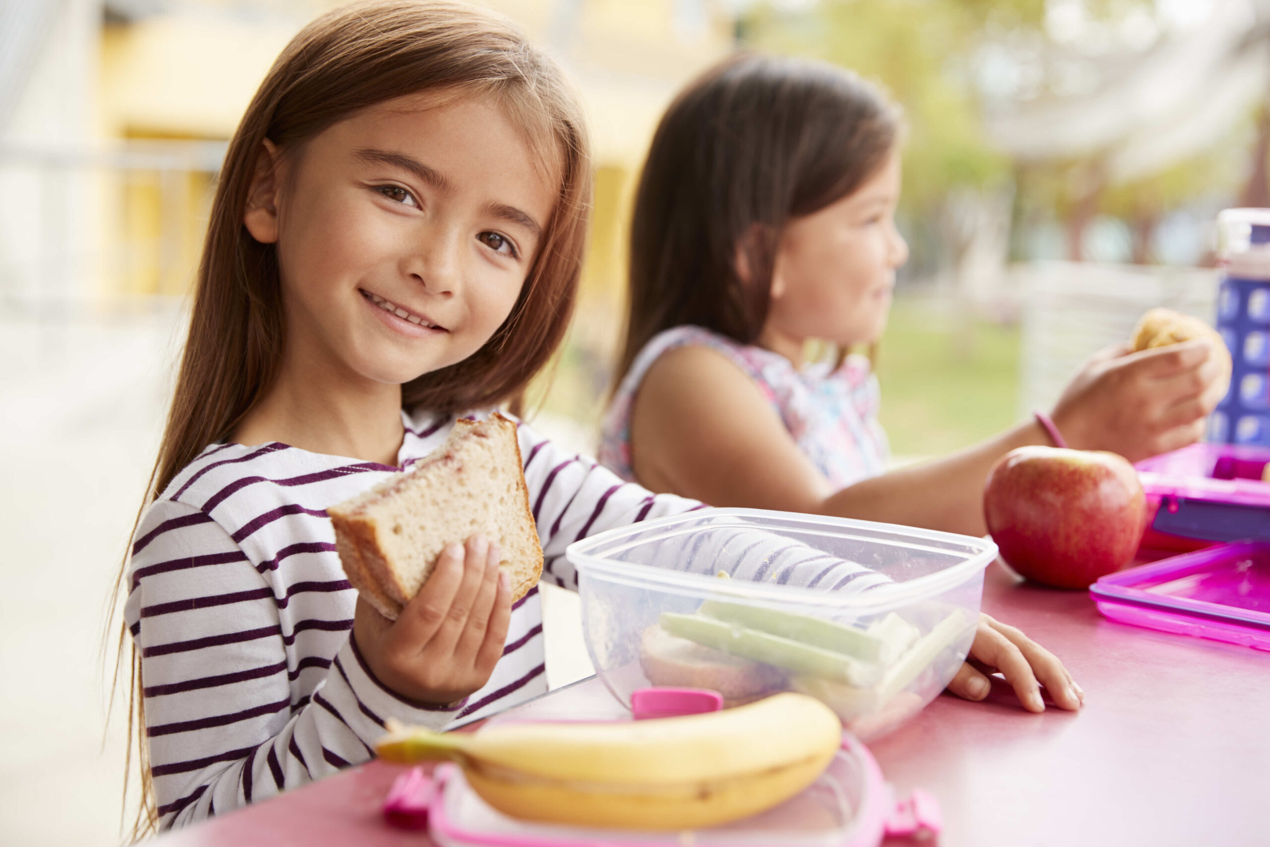 هل يسبب نقص تغذية الأطفال قصرا في القامة؟ وما تأثيره على السمنة في الأطفال؟ - دراسة  