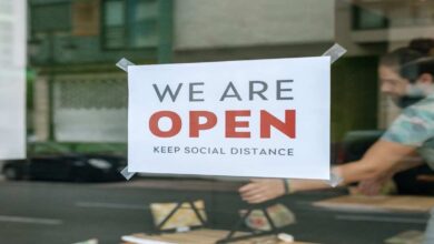 كوفيد-19 | بريطانيا تراجع عودتها للحياة الطبيعية لهذا السبب