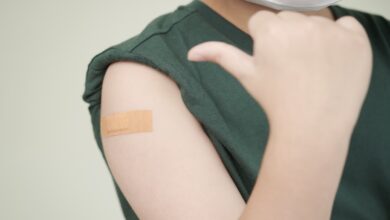 تطعيم الاطفال ضد كوفيد-19| التوصيات تختلف في بريطانيا وأمريكا، فما السبب؟