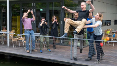 جائزة نوبل للطب هذا العام يفوز بها عالم جينات سويدي